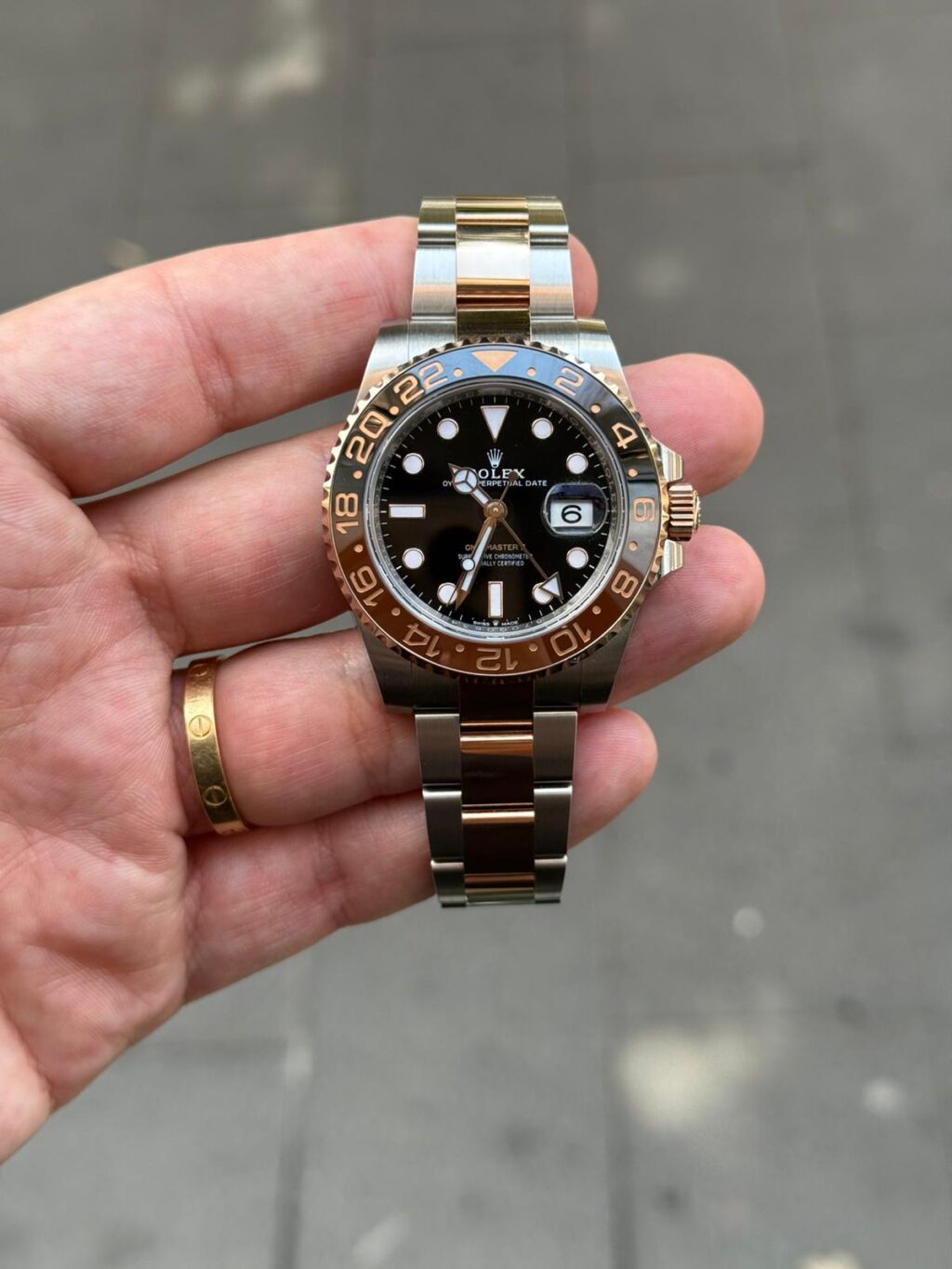 ROLEX GMT MASTER 2 "ROOTBEER"